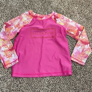 Hunter 4t rash guard